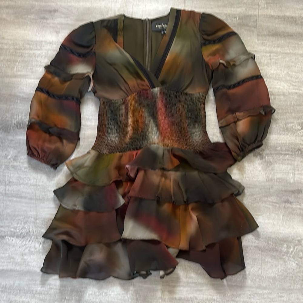Nicole Miller ruffle tiered multi colored v neck print dress Sz S